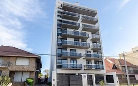 Edificio Vista a 50 metros del mar a estrenar